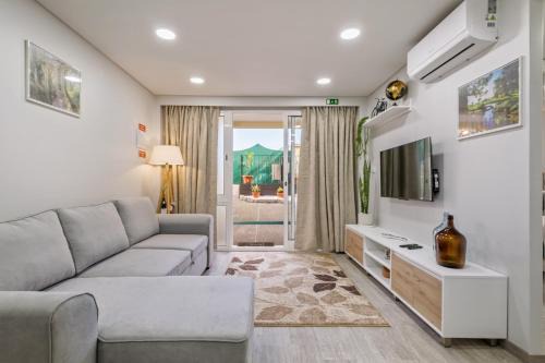 Sao Vicente Apartment | Laurissilva Lodge, By OP