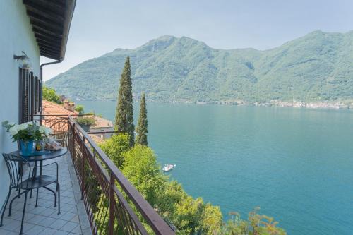 Nesso Apartment | Lavarell House - Best Lake View by Rent All Como