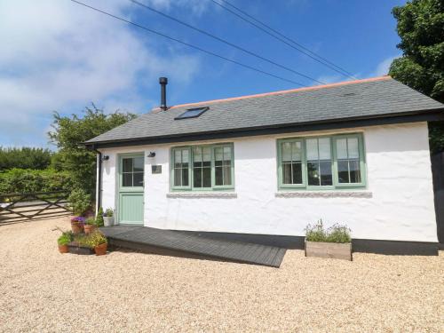 Mabe House | Lavender Cottage