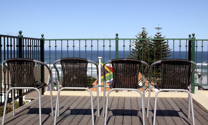 Voelklip House | Lavender Manor Guest Lodge