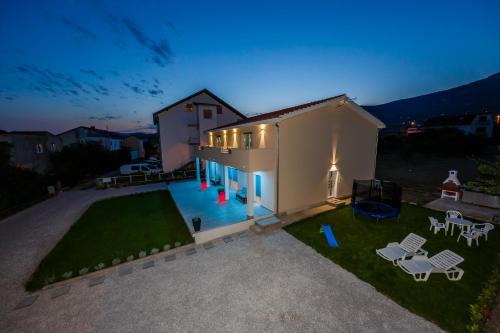 Kastel Stari Apartment | Lavender & Mint