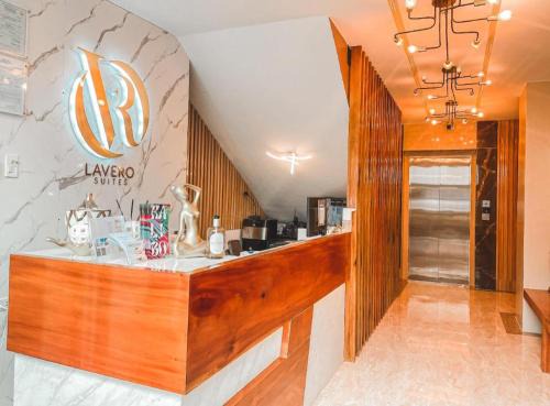 Barangay Poblacion Hotel | LAVERO SUITES