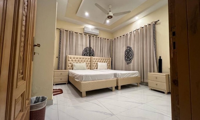 G-8 Sector Bed & Breakfast | Lavish Guest House G-8