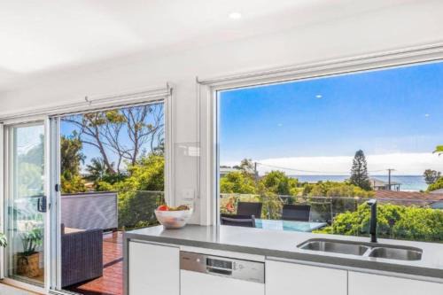 Bawley Point House | Lavish Home 4mins to the Beach Pet- Friendly House - Hosted by Canstay
