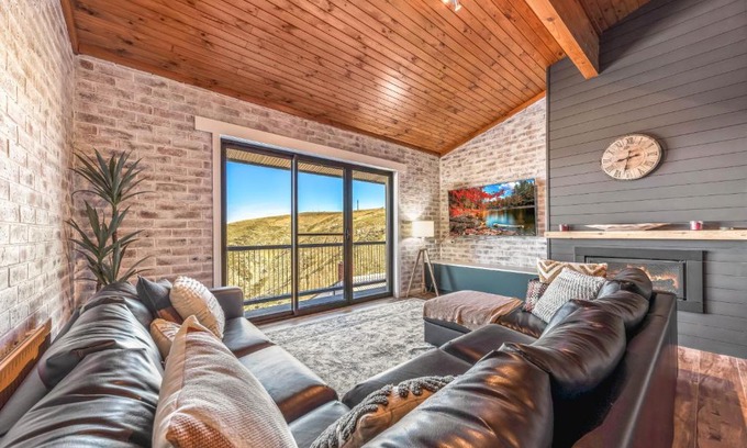 Hotham Heights Apartment | Lawlers 41