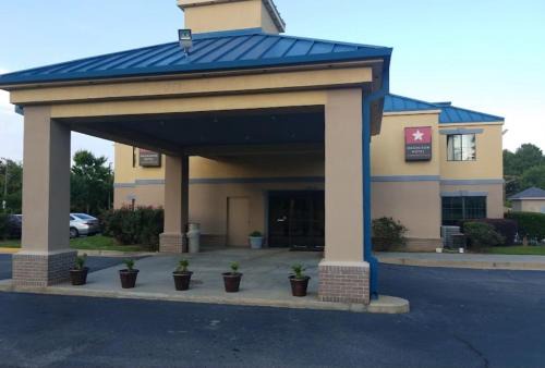 Lawrenceville Hotel | Lawrenceville Inn