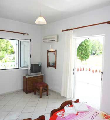 Agrilia Apartment | Lazanis Studios Apartments