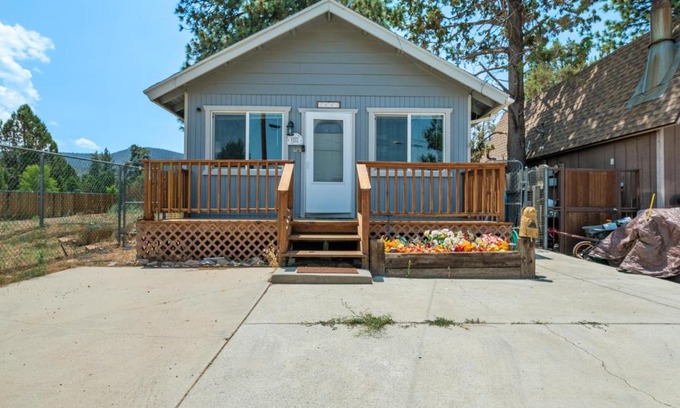 Woodlands House | Lazy Bear Cabin