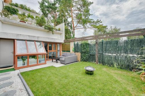 Champs Elysees Apartment | Le 44 - Appt avec jardin privé