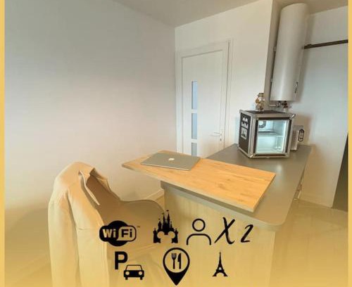 Meaux Apartment | Le 71 - Love Room Cozy - Disney 20min