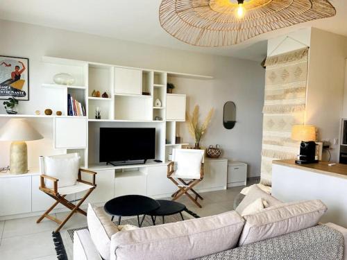 La Rochelle Apartment | Le Berlioz - Jardin privatif