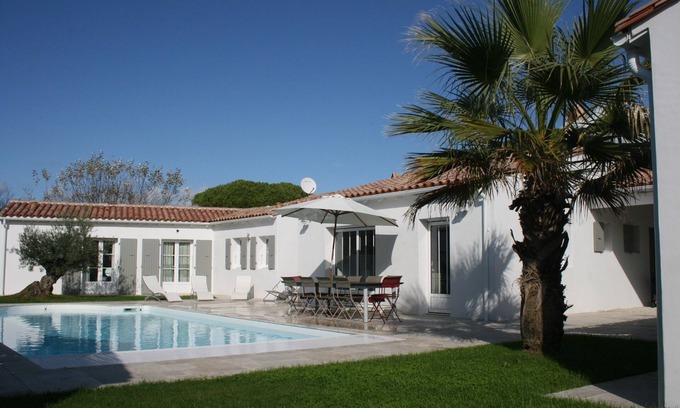 Le Bois-Plage-en-Re House | LE BOIS PLAGE peaceful heated pool, close to the beach and the town