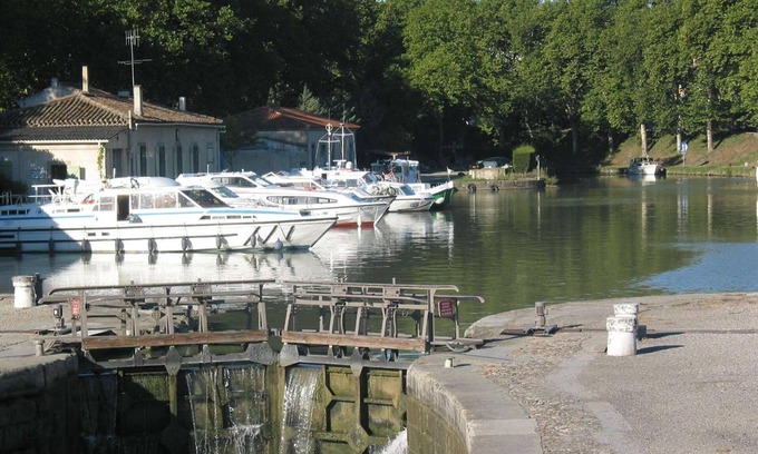 Carcassonne Apartment | Le Bristol Gites urbains