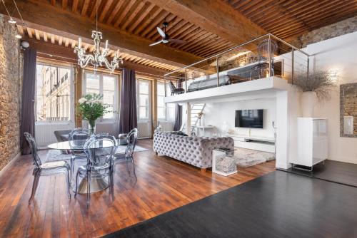 Les Cordeliers Apartment | Le Carré Mercière , Appartements de Luxe au cœur de Lyon, Loft et Studio