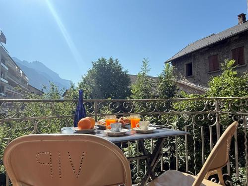 Saint-Jean-de-Maurienne Apartment | Le Cathedral Hyper Centre Parking Balcon