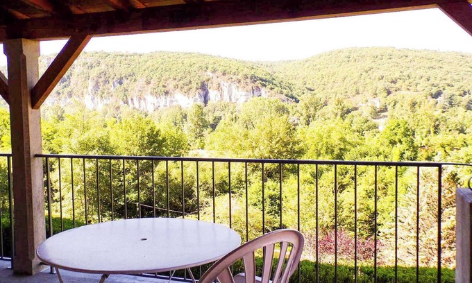 Saint-Martin-Labouval House | Le Cayre - ST MARTIN LABOUVAL