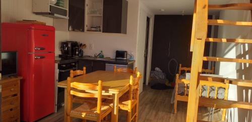 Thollon-les-Memises Apartment | le chamois