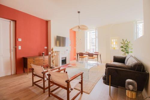 Vernier Apartment | Le charme de l'ancien, rénové - Nice - 4 personnes