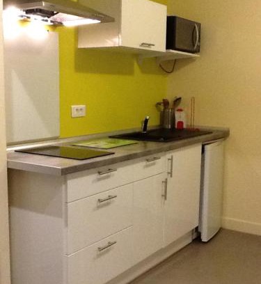 Brive-la-Gaillarde Apartment | Le Clos Domenat 3