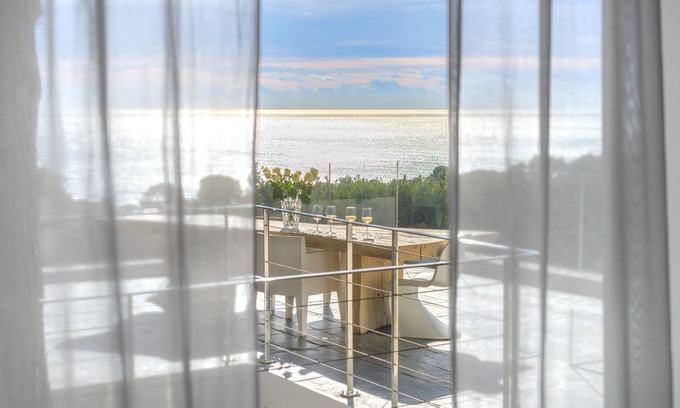 Cassis Villa | Le Corbusier: a luxurious villa with panoramic sea view