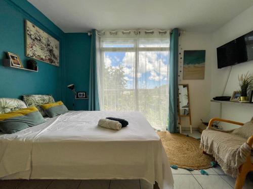 Le Marin Apartment | * LE DAUPHIN * Vue mer, clim et parking