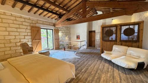 Gallician House | LE DOMAINE D" AMBRE La maison des Écuries