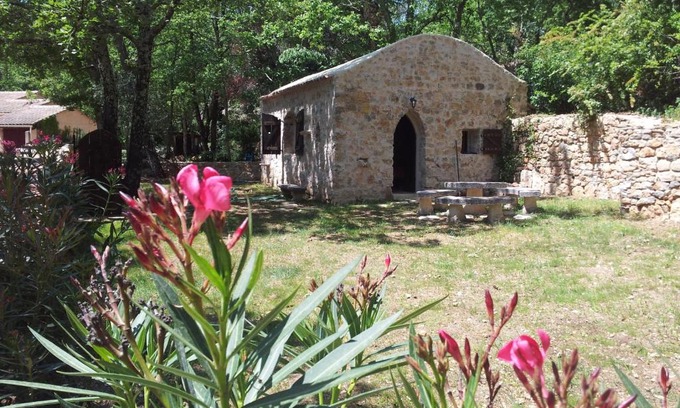 Fayence Bed & Breakfast | Le Donjon des Combes et son Spa