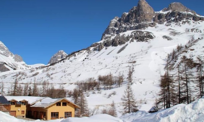 Monetier-les-Bains Ski Chalet | Le Galibier family cottage for 6 people