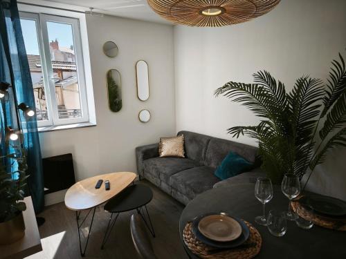 Les Romains Apartment | LE GAUDRY 3 - Sauna - Gare 150m - Quartier calme