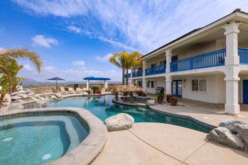 Temecula Villa | Le Grand Bleu by AvantStay Luxury Hilltop Estate