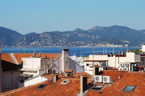 Cannes City Centre Apartment | Le Grand Hotel