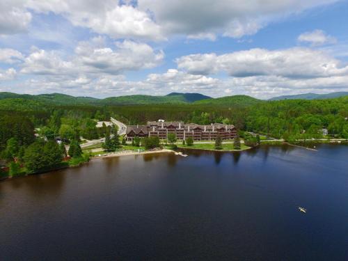Mont-Tremblant Hotel | Le Grand Lodge Mont Tremblant