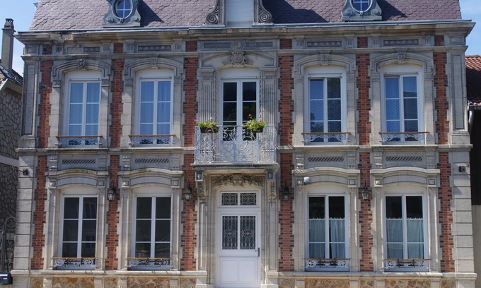 Florent-en-Argonne House | Le Jabloire, comfortable residence. 9 bedrooms, 8 bathrooms and toilets.