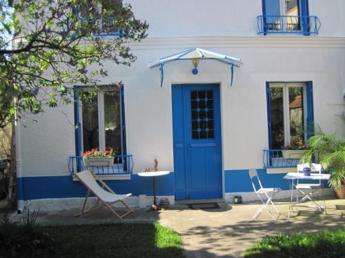 Malakoff Bed & Breakfast | Le Jardin de Cécile et Benoit - Bed and Breakfast
