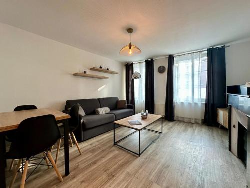 Saint-Pierre - Rene II - Bonsecours Apartment | Le Lodge - Lit King Size - 2 à 4 personnes - Proche Gare