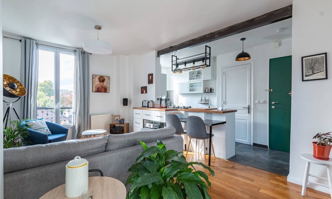 Sevres Apartment | Le Loft de l'Artiste - Appartement cosy avec jardin et terrasse