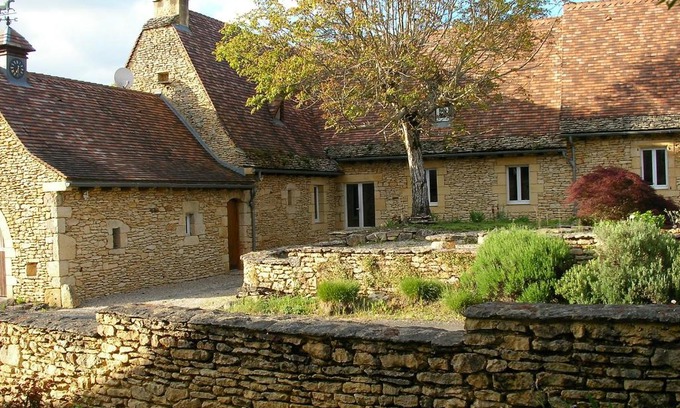Archignac House | Le logis de Contie