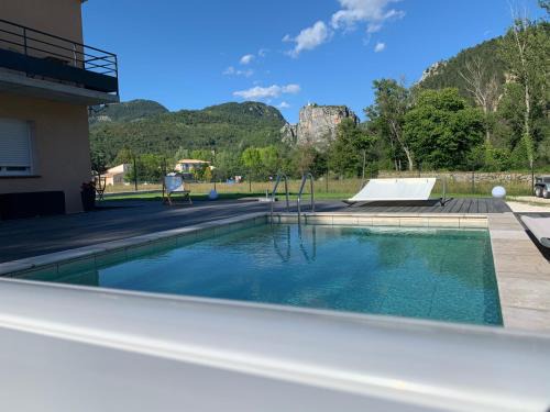 Castellane House | Le long du Verdon
