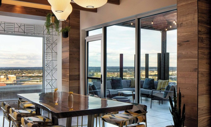 Downtown Fort Worth Hotel | Le Méridien Downtown Fort Worth
