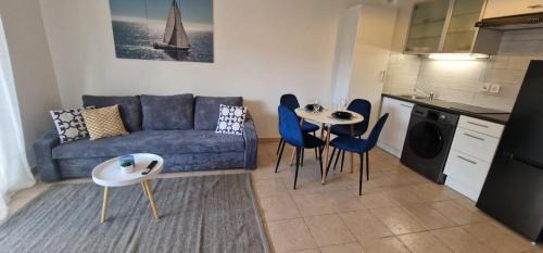 Plaine de la Brague Apartment | Le Marin - Pool and parking