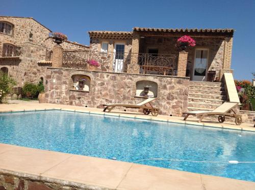 Roquebrune-sur-Argens House | Le mas des peps