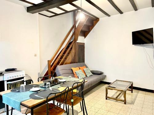 Abbeville House | Le Nairobi, Abbeville