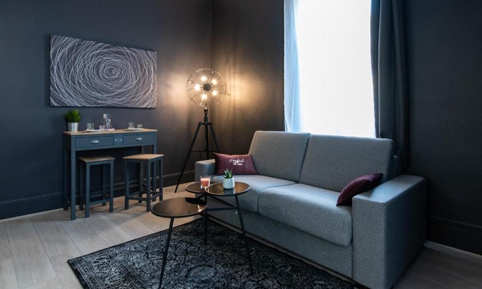 Richard Vitton - Chambovet Apartment | Le Nid Lyonnais - Montchat