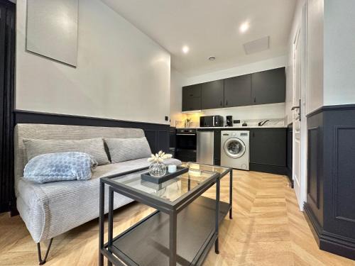 Moulins Apartment | Le P’tit Anatole
