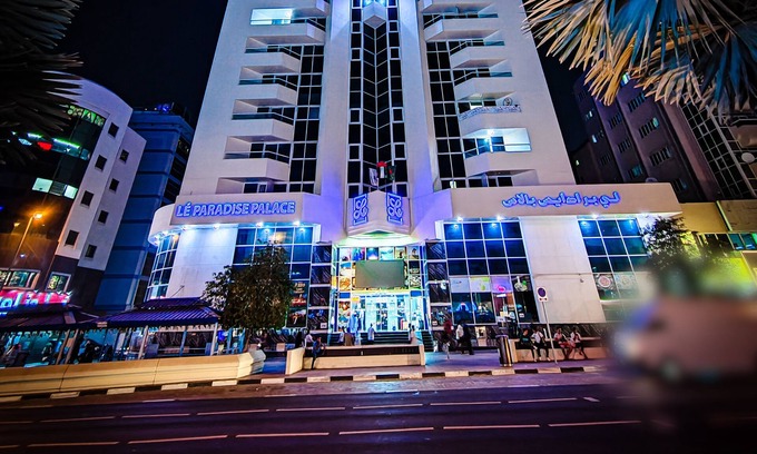 Al Muraqqabat Hotel | Le Paradise Palace Hotel Deira Dubai Al Rigga