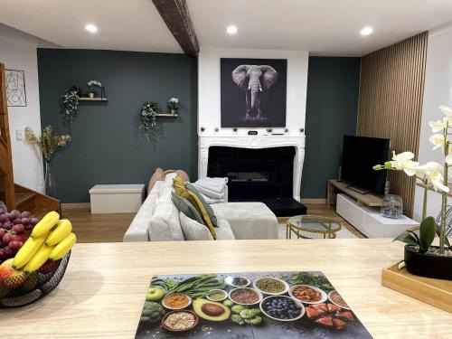 Riom Apartment | Le Parifou Family home in Riom Puy de Dome