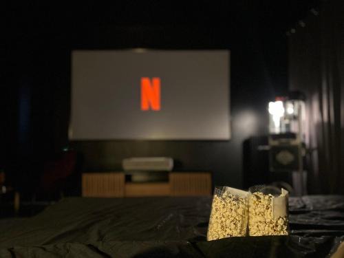 Chartres Apartment | Le parrain Expérience cinéma unique à Chartres
