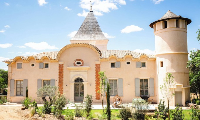 Pezenas House | Le Pavillon, Appartement Écolodge Haut de Gamme Avec Piscine et Jacuzzi