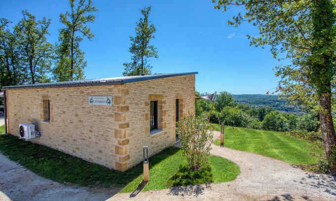 Sarlat-la-Caneda Ski Chalet | Le Pech Eternel : Lodge SPA des Tilleuls