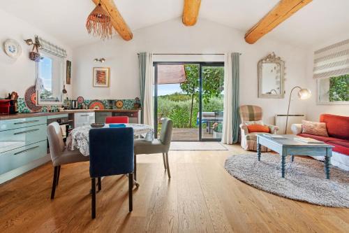 Callas House | Le Petit Clos